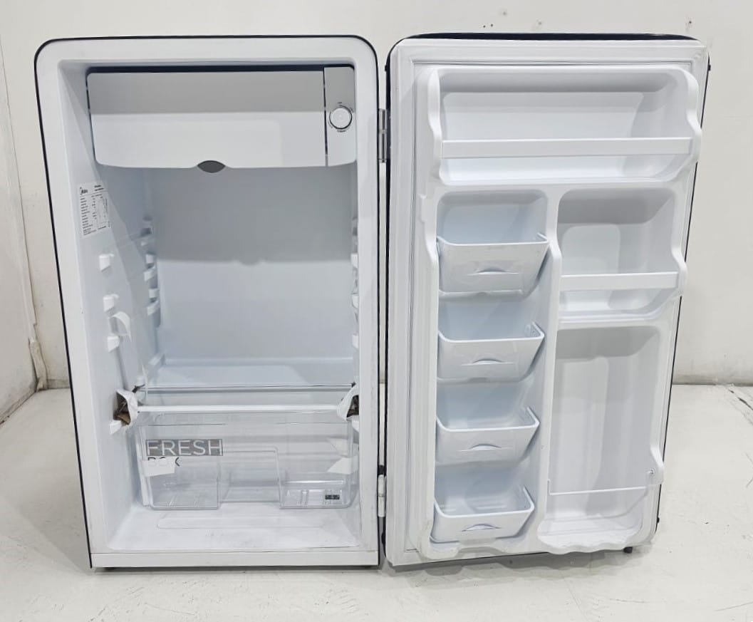 Midea 93l - 9 Midea 93l 9