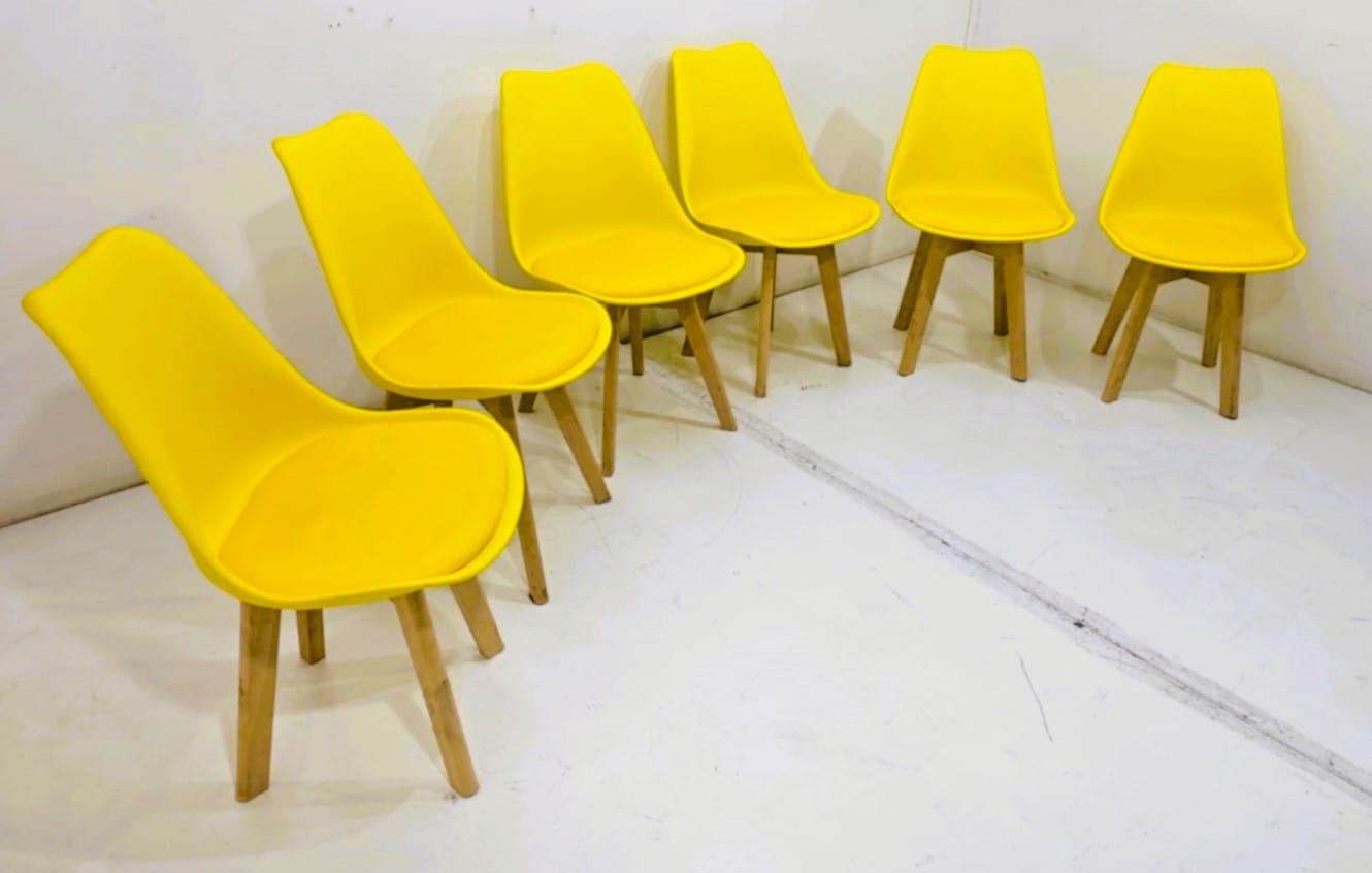 Silla Tulip Amarilla 7